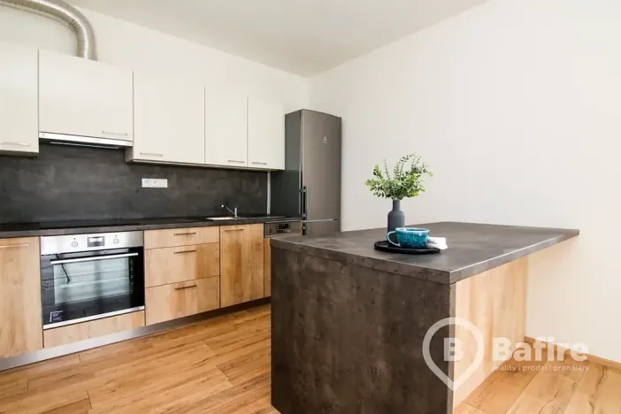 Pronájem bytu 2+kk, Olomouc, Edvarda Beneše, 75 m2