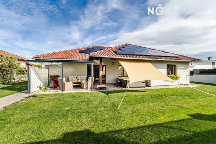 Prodej rodinného domu, Kaplice, Polní, 140 m2