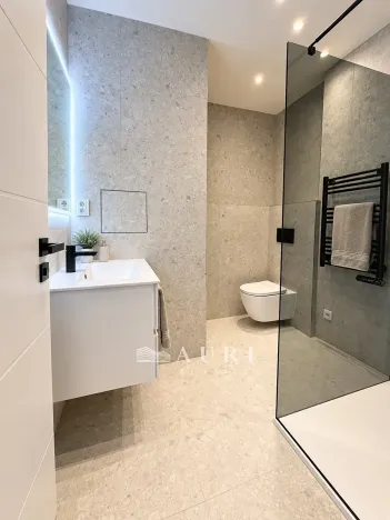 Prodej bytu 2+kk, Praha - Hlubočepy, Pražského, 45 m2