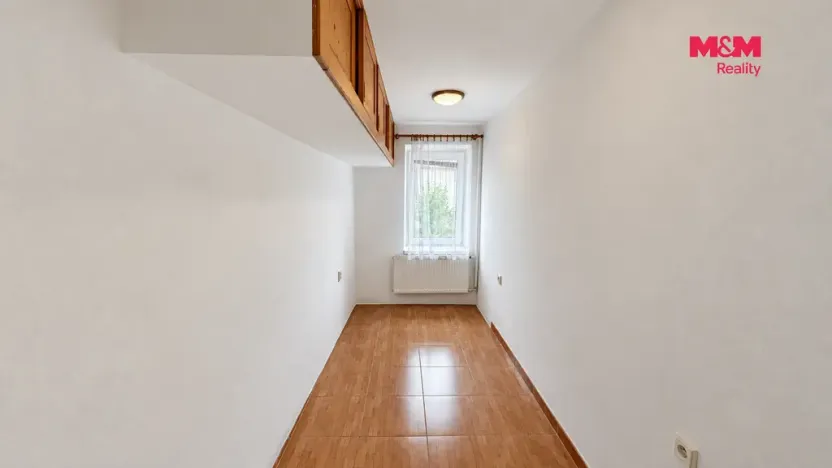 Pronájem bytu 2+kk, Brloh, 46 m2