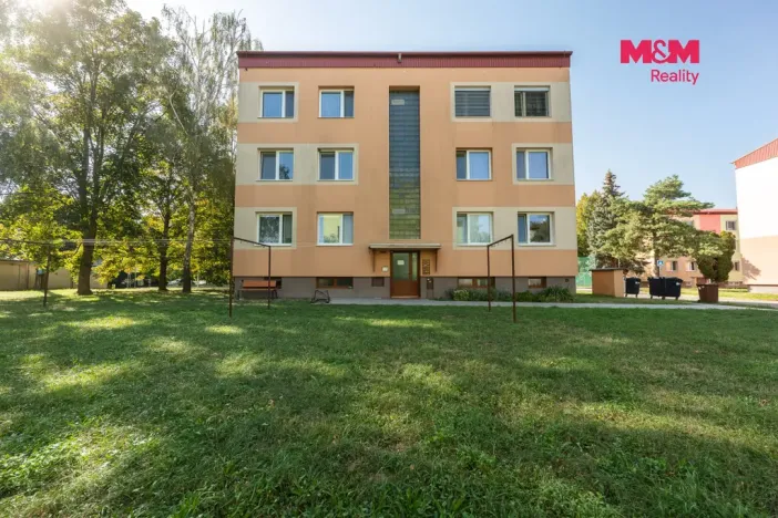 Prodej bytu 3+1, Kunovice, V Humnech, 64 m2
