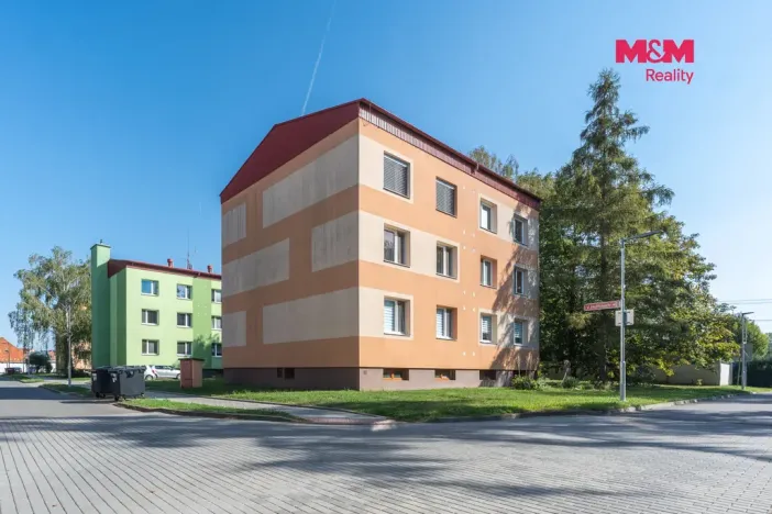 Prodej bytu 3+1, Kunovice, V Humnech, 64 m2