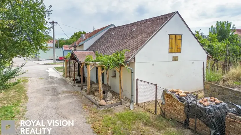 Prodej vinného sklepa, Březí, 76 m2