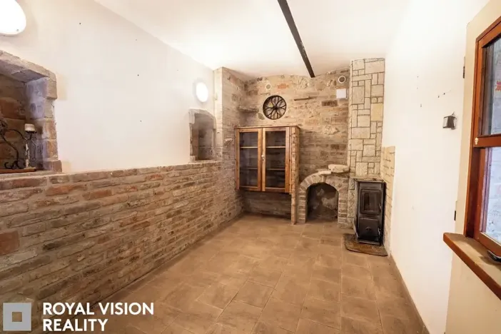 Prodej vinného sklepa, Březí, 76 m2