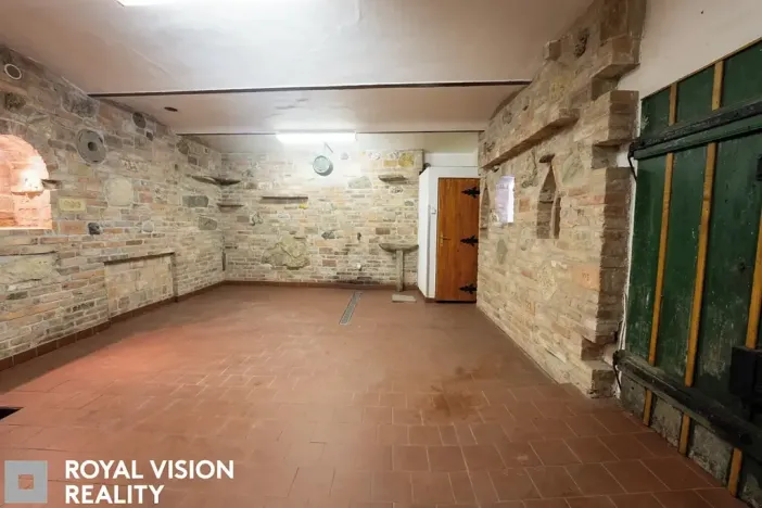 Prodej vinného sklepa, Březí, 76 m2