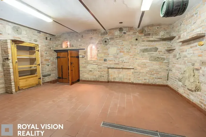 Prodej vinného sklepa, Březí, 76 m2