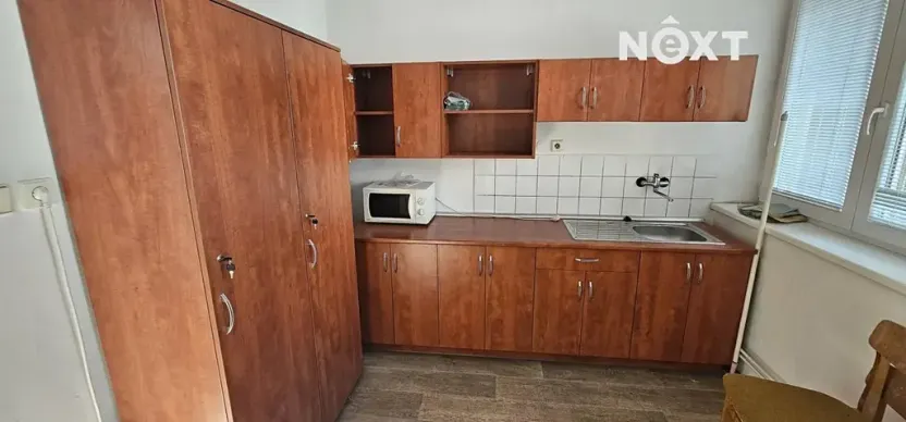 Pronájem obchodního prostoru, Tábor, Budějovická, 2000 m2