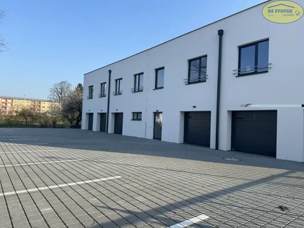 Pronájem bytu 2+kk, Holešov, U Letiště, 61 m2