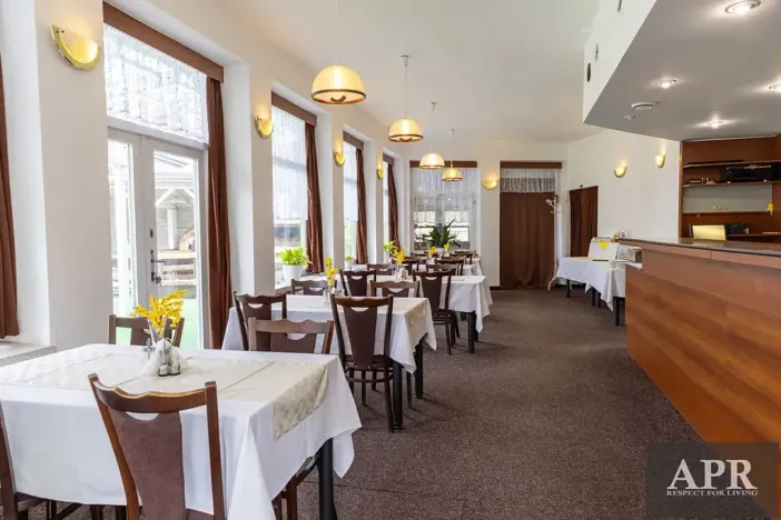 Prodej restaurace, Luhačovice, Masarykova, 420 m2