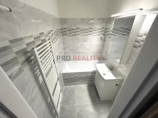 Pronájem bytu 1+1, Ostrava, Španielova, 42 m2
