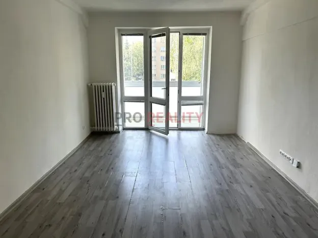 Pronájem bytu 1+1, Ostrava, Španielova, 42 m2