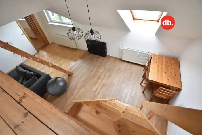 Pronájem bytu 3+1, Karlovy Vary, Majakovského, 74 m2