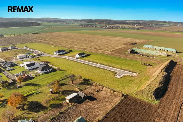 Prodej pozemku, Stolany, 876 m2
