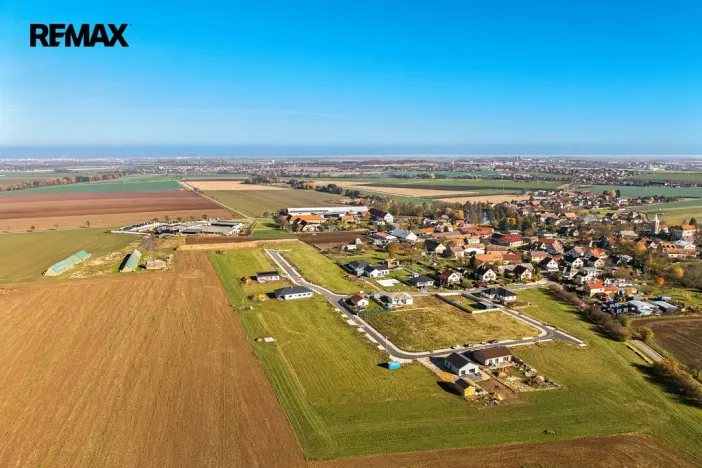 Prodej pozemku, Stolany, 876 m2