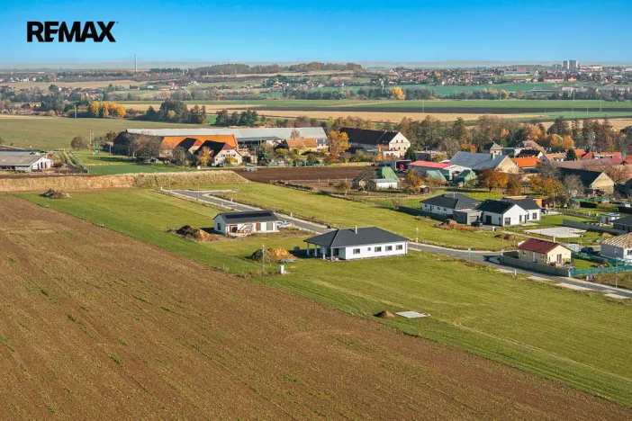 Prodej pozemku, Stolany, 902 m2