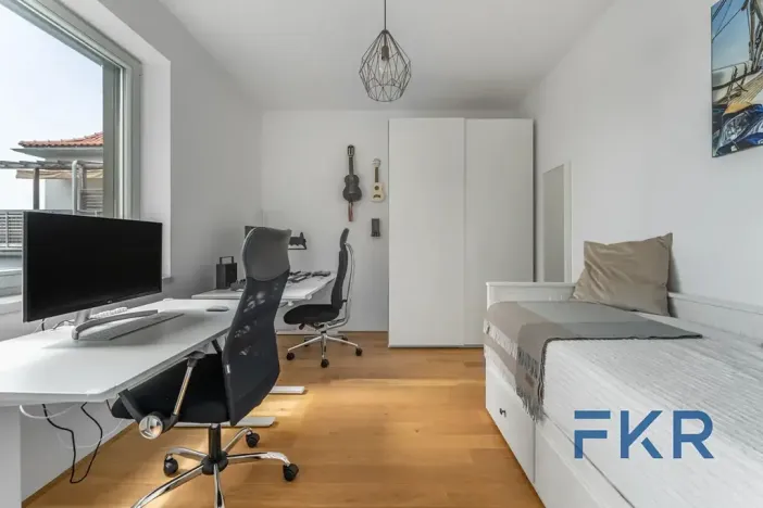 Prodej bytu 4+kk, Praha - Libeň, Zenklova, 97 m2