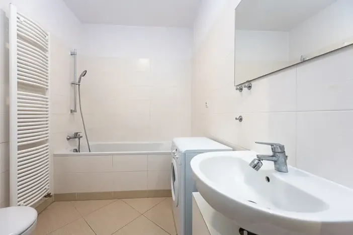 Prodej bytu 2+kk, Praha - Horní Měcholupy, Mantovská, 51 m2