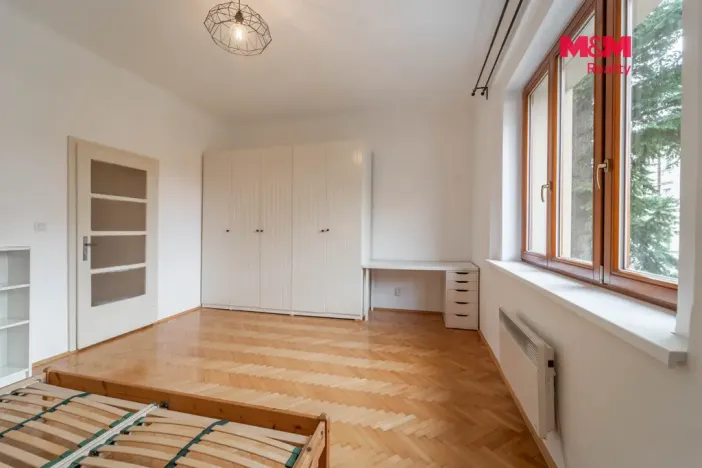 Pronájem bytu 1+1, Praha - Nusle, Krokova, 40 m2