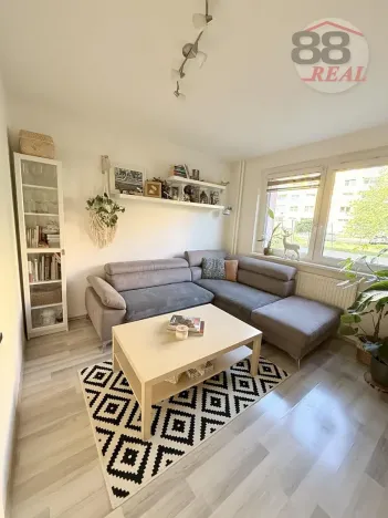 Prodej bytu 3+1, Klášterec nad Ohří, Družstevní, 72 m2
