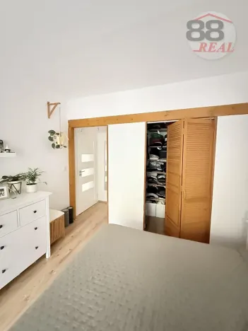 Prodej bytu 3+1, Klášterec nad Ohří, Družstevní, 72 m2