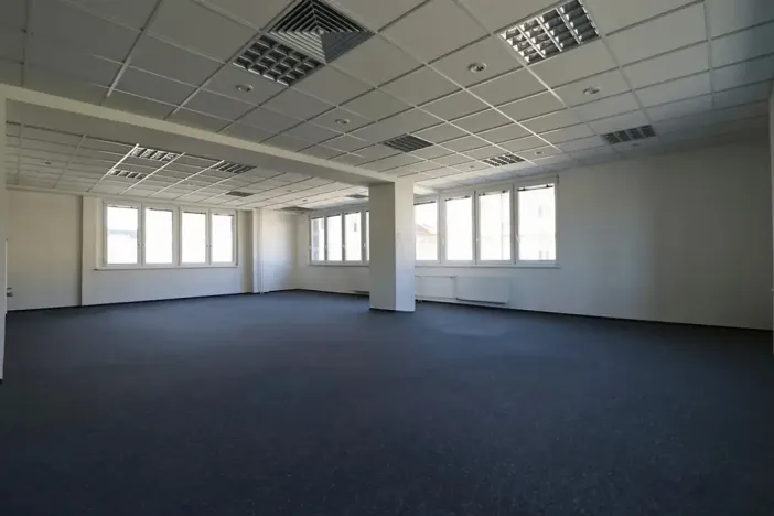 Pronájem kanceláře, Prostějov, Poděbradovo nám., 100 m2