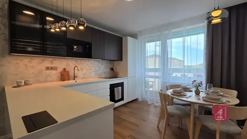 Prodej bytu 4+kk, Mokrá-Horákov, 72 m2
