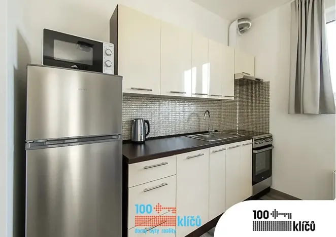 Pronájem bytu 1+kk, Praha - Lipence, Oddechová, 35 m2