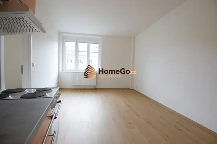 Pronájem bytu 2+kk, Praha - Nusle, Žateckých, 58 m2