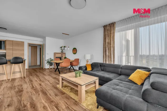 Pronájem bytu 2+kk, Pardubice - Zelené Předměstí, Pod Vinicí, 58 m2