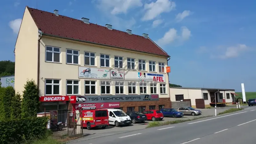 Pronájem výrobních prostor, Česká, 270 m2