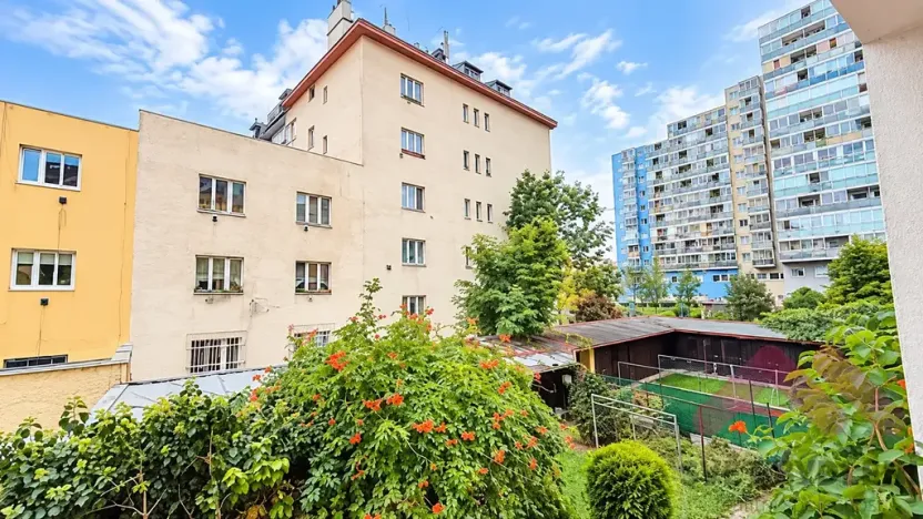 Pronájem bytu 1+kk, Praha - Michle, Brtnická, 30 m2
