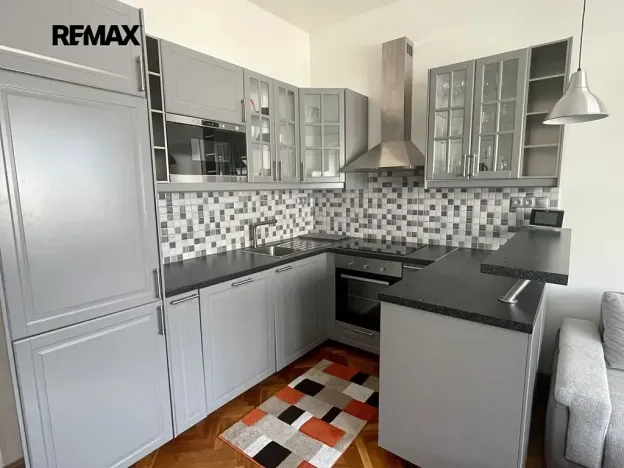 Pronájem bytu 2+kk, Praha - Nusle, Na Veselí, 51 m2
