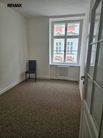 Pronájem bytu 4+1, Praha - Staré Město, Husova, 66 m2