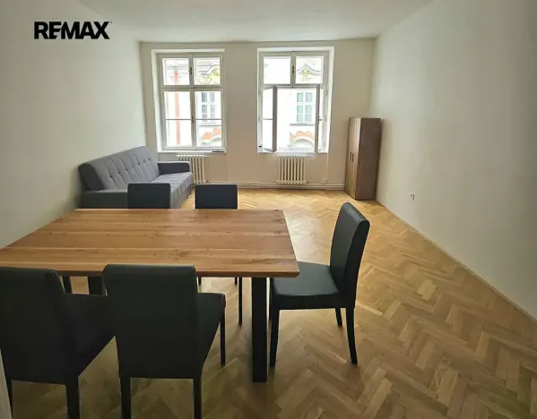 Pronájem bytu 4+1, Praha - Staré Město, Husova, 66 m2