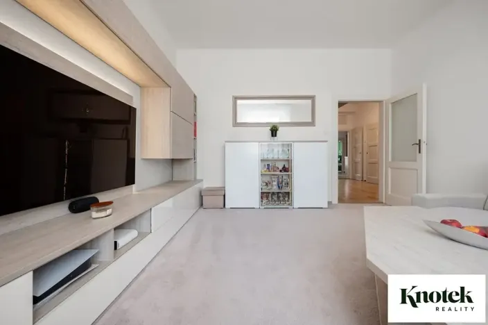 Prodej bytu 2+1, Brno, Staňkova, 82 m2
