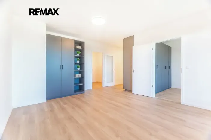 Pronájem bytu 2+kk, Praha - Hlubočepy, Divíškové, 50 m2