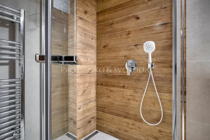 Prodej rodinného domu, Kamenice nad Lipou, Dobšova, 215 m2