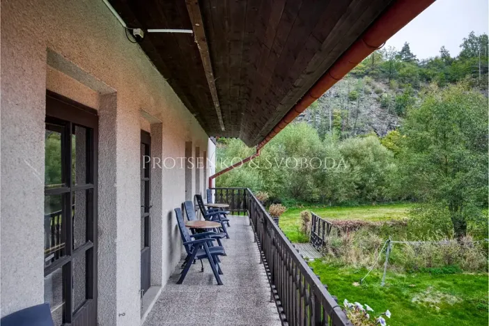 Prodej ubytování, Červená Lhota, 1220 m2