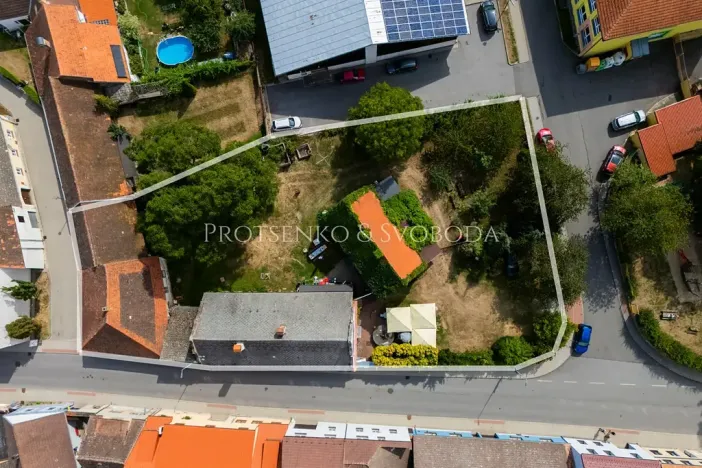 Prodej činžovního domu, Lhenice, Krumlovská, 535 m2