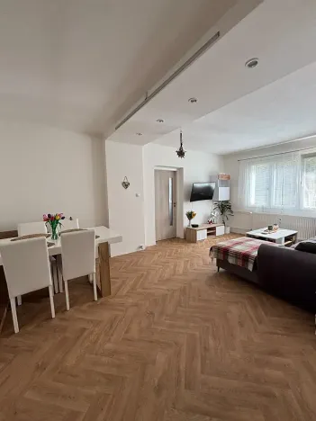 Pronájem bytu 2+1, Plzeň, Ke Špitálskému lesu, 60 m2