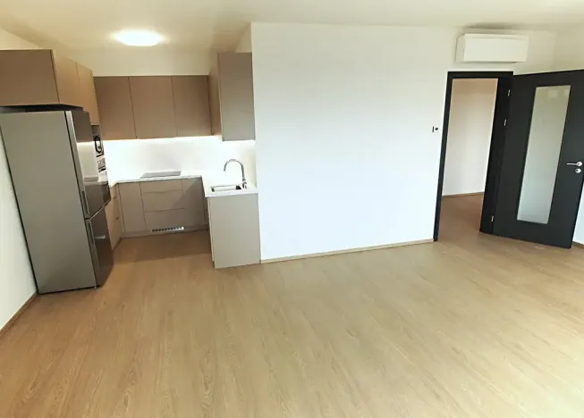 Pronájem bytu 2+kk, Praha, 60 m2