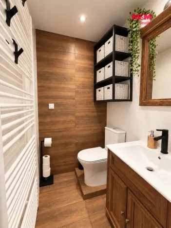 Prodej rodinného domu, Žatec - Bezděkov, 218 m2