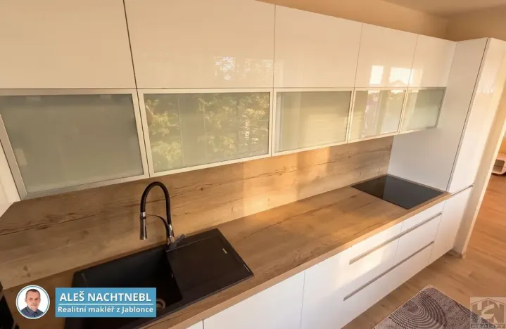 Prodej bytu 3+1, Jablonec nad Nisou, Nerudova, 80 m2