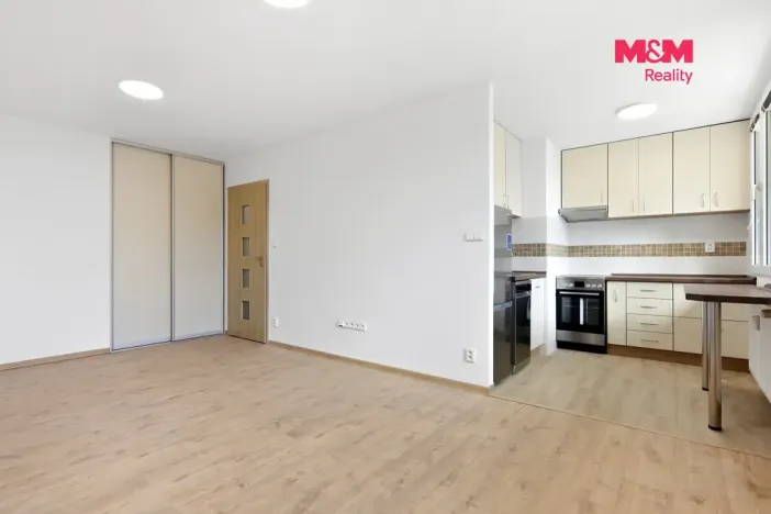 Pronájem bytu 2+kk, Mělník, Kosmonautů, 48 m2