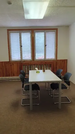 Pronájem kanceláře, Hradec Králové, Bieblova, 16 m2