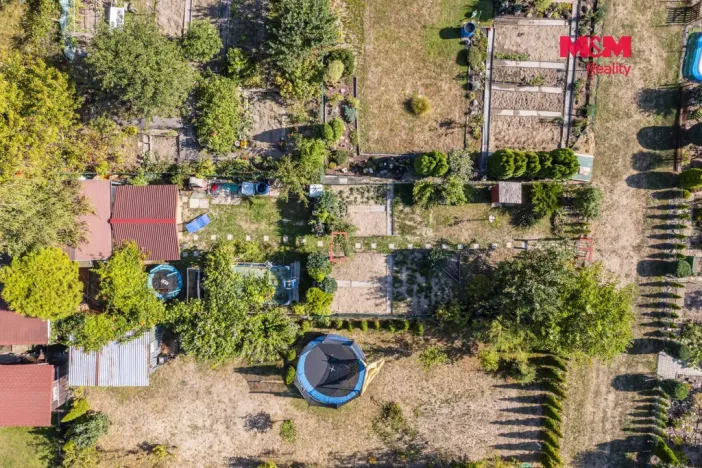 Prodej zahrady, Rybitví, 185 m2