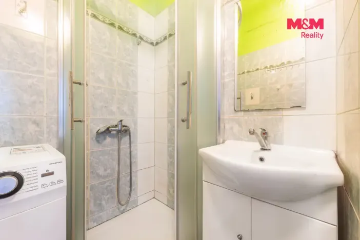 Prodej bytu 3+1, Roštín, 74 m2