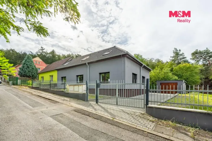 Prodej rodinného domu, Slaný - Kvíc, K. Kernera, 174 m2