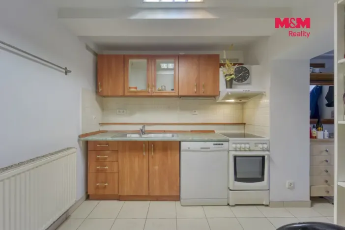 Prodej rodinného domu, Zápy, 181 m2