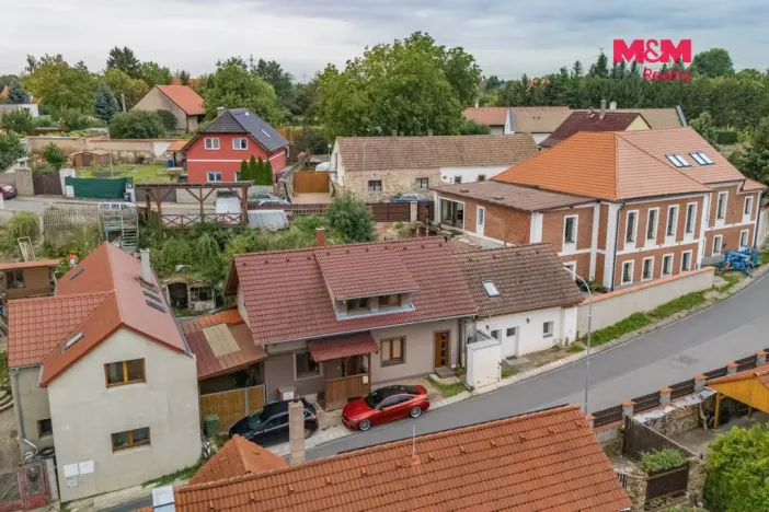 Prodej rodinného domu, Zápy, 181 m2